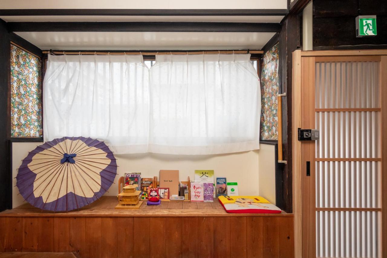 Guesthouse Oneworld Shijo四条京町屋 เกียวโต ภายนอก รูปภาพ