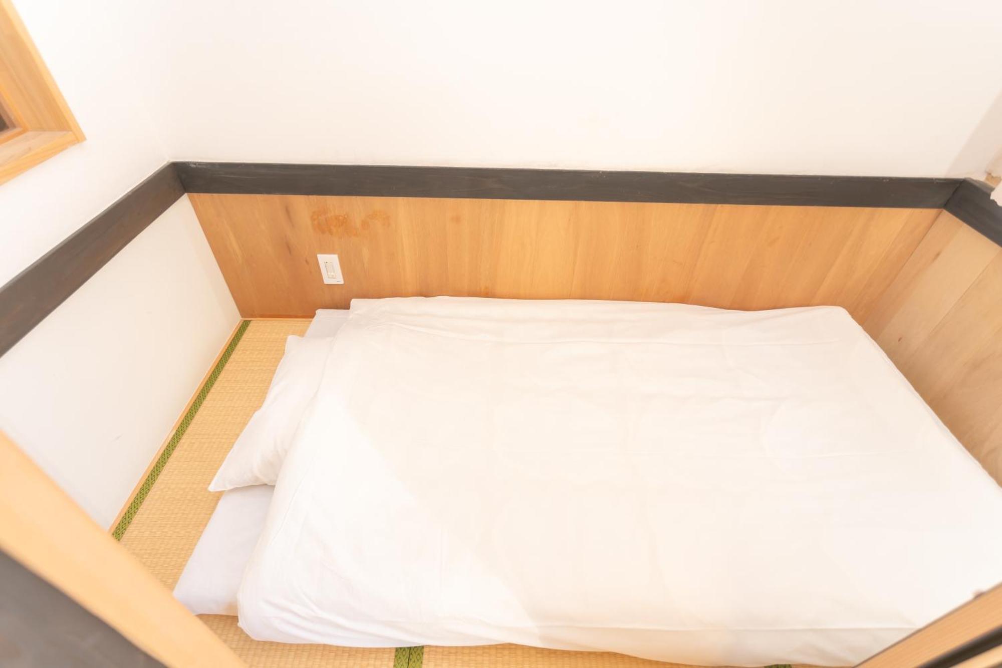 Guesthouse Oneworld Shijo四条京町屋 เกียวโต ภายนอก รูปภาพ